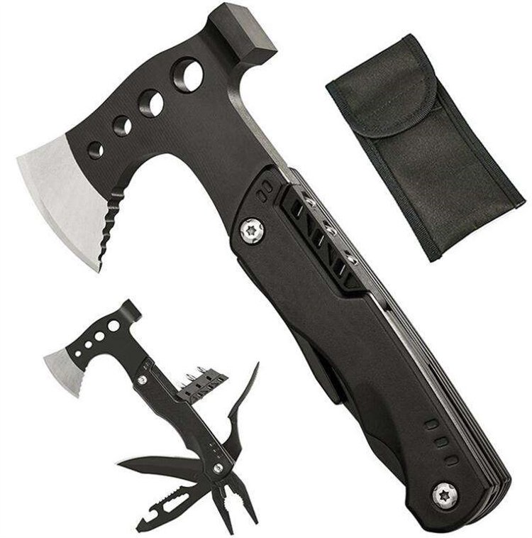 Multitool Hatchet ajándék