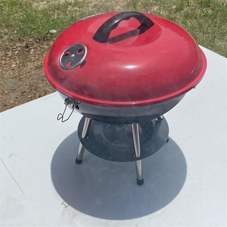 Hordozható barbecue grill